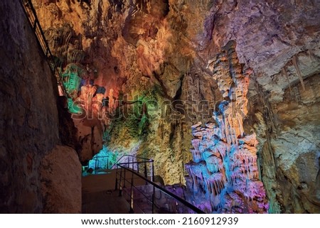 Canelobre caves.The cavity develops in the Upper Jurassic limestones, whose age is 145 million years. Located in Busot, Alicante, Spain.