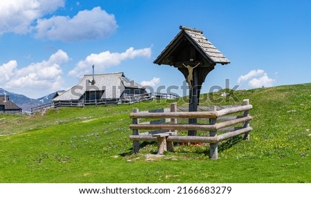 A picture of a small Jesus shrine on Velika Planina, or Big Pasture Plateau.
