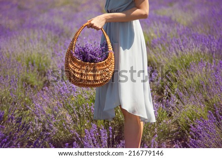 Wicker basket with a lavender 