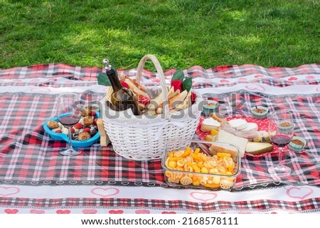 picnic basket with food in daylight