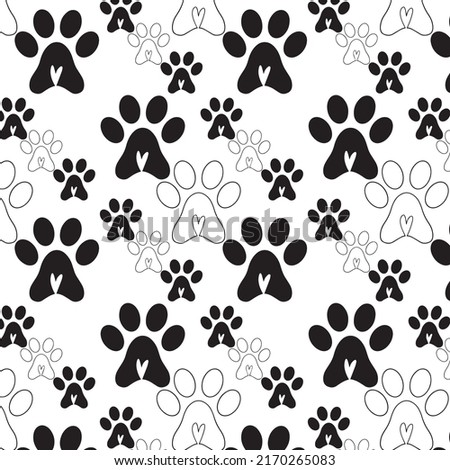 Black and white pattern, paws with heart