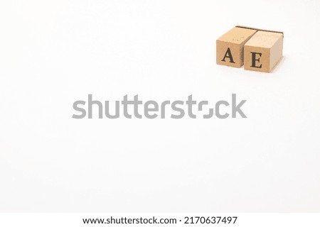 I arranged English words in a block of wood