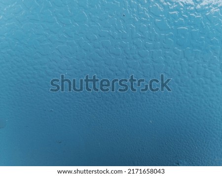 blue background image on the car
