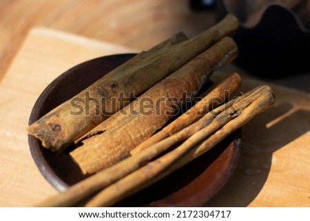 Cinnamon is a spice, sprinkled on toast and lattes. But extracts from the bark as well as leaves, flowers, fruits, and roots of the cinnamon tree have also been used in traditional medicine