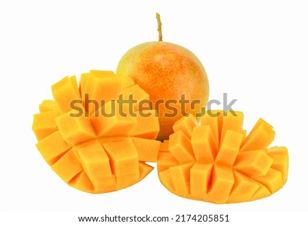 Mango R2E2, both ripe and diced very juicy and fresh on a isolated white background Fresh mangos contain fiber and are sweet. Exotic tropical fruits for summer grown in Thailand. witch Clipping path