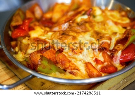 A Delicious Cheese Baked Vegetable Pot