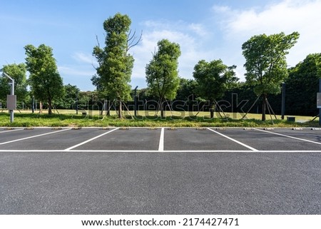 parking lot in city park