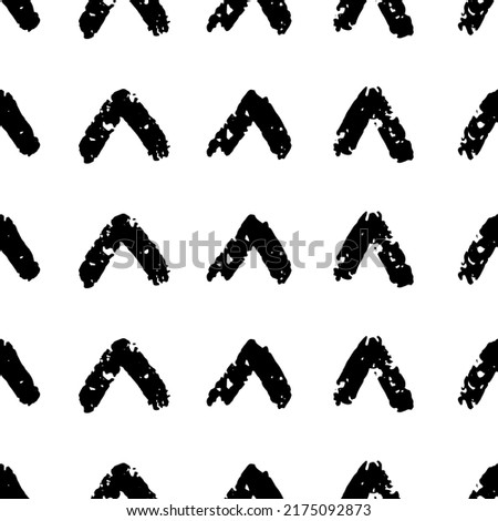  Seamless geometric pattern with triangles. Grunge ink dirty arrows texture. Black paint dry brush stripes. Abstract wallpaper design. Print for fabric, textile