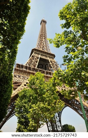 Photo of the famous Eiffel Tower in Paris, France Royalty-Free Stock Photo #2175729743