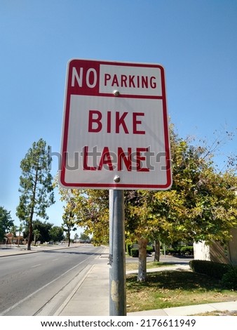 no parking bike lane next to road