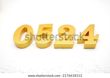  Number 0524 is made of gold painted teak, 1 cm thick, laid on a white painted aerated brick floor, visualized in 3D.                                