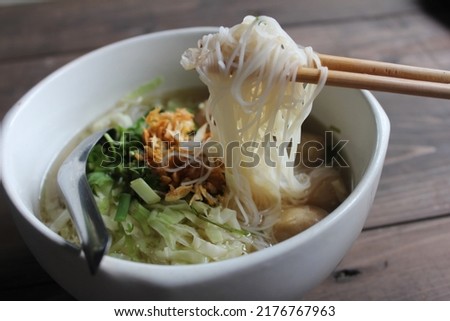 rice noodle soup with pork meat balls, noodle soup