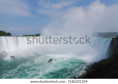 Stunning scenery of Niagara Falls