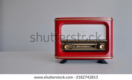 Vintage Manuel Fm Radio Red Color Wallpaper Background White Isolated