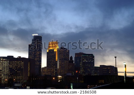 Minneapolis city skyline at dusk