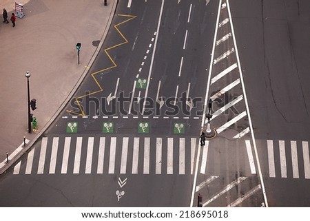 Intersection of urban roads with no traffic