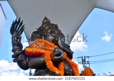 Big Ganesha statue, Lord of Success. Thai Antiques and thai ancient remains is a public place, anyone can visit, take pictures and no copyright.