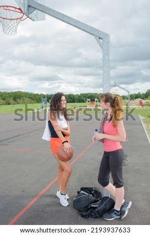 women and one to one basketball match