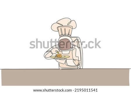 Single continuous line drawing of astronaut tasting delicious food before serving to customer in outer space cafe. Healthy restaurant cuisine concept. Trendy one line draw design vector illustration
