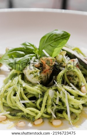 fresh asparagus pasta with cheese