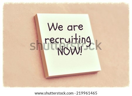 Text we are recruiting now on the short note texture background