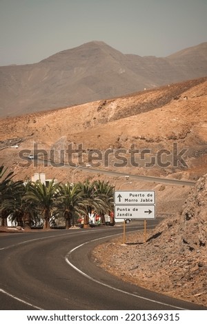 photo taken in one of the wonderful streets immersed in the dunes of fuerteventura, precisely in morro jable, a town in the south of the island