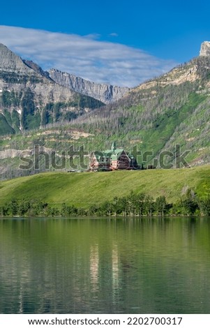 Waterton Lakes National Park Canada with the hotel in photo