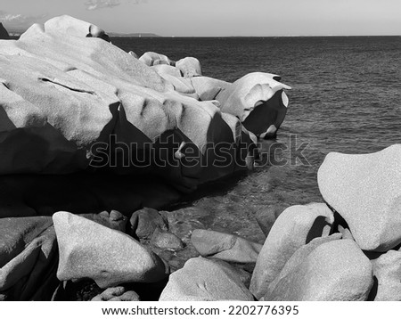 granite cliffs goin down the sea