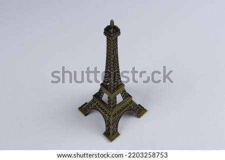 Eiffel tower figure - 13 cm