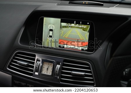Rear view monitor for reversing system Car display and rear view camera parking assistant car navigation