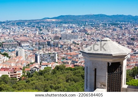 view from above of the city of Marseille in the south of France