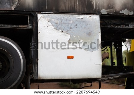 Burnt vehicle surface, burnt auto paint.
