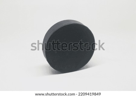 Black Circle Made of Paper to Cover the Tube.