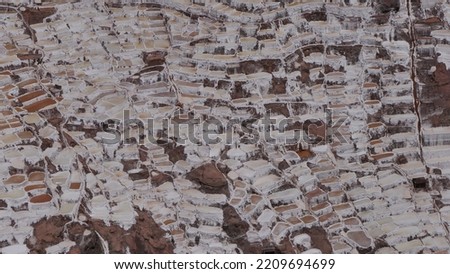 The Maras salt pans, Peruvian salt production, natural and human agricultural and artisanal basins, historical achievement and human labor