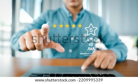 Customer use smartphones to shop online, and feedback on shopping satisfaction social media marketing promotions and customer service satisfaction survey applications choose the most rating 5 stars.