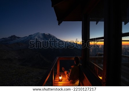 Sunset at Mount Rainier National Park 