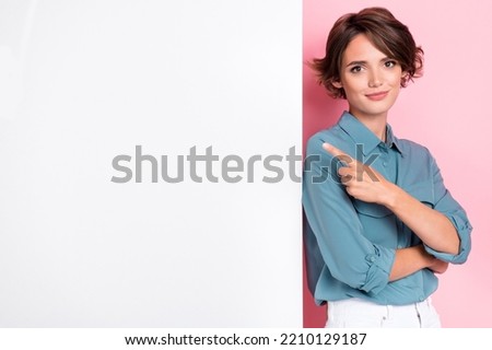 Photo of adorable stylish lady arm demonstrate white wall empty blank space cool proposition sale isolated on pink color background