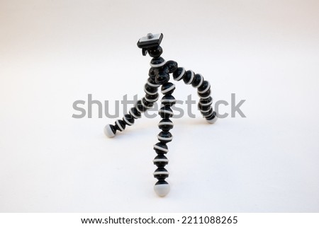 A gorilla pod for phones and dslrs.