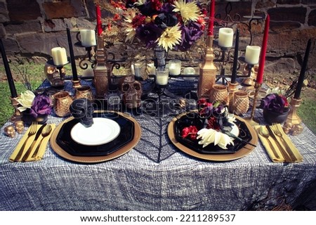 Halloween table scape in october