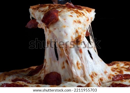 Pepperoni and Cheesy Pizza Pulled View.