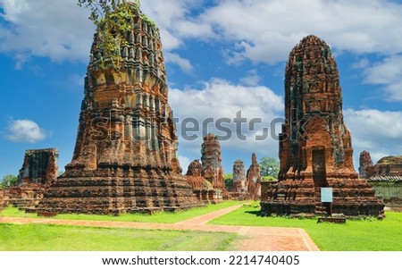 View of Ayutthaya Historical Park, a UNESCO world heritage site, Thailand