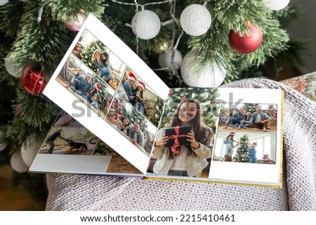 young family photobook of Christmas