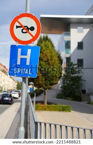 No honking sign near a hospital (German language: Spital) in Klagenfurt, Austria.