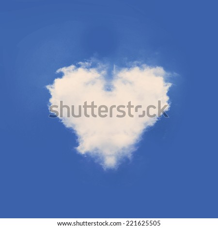 heart shapes cloud on blue sky 