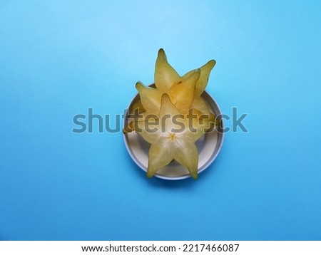 Starfruit or Averrhoa carambola is a popular fruit in tropical climates. This fruit is known for its unique and refreshing sweet-sour taste. 