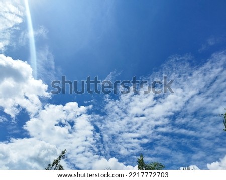 Clear beautiful sky on sunny day and cloud,Image of nature, space, texture,Forest,Beautiful air sunlight with clound scape. Moody