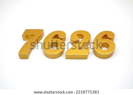  Number 7626 is made of gold-painted teak, 1 centimeter thick, placed on a white background to visualize it in 3D.                                