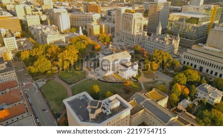 Sunrise over the Virginia State Capitol grounds being renovated (October 2022)