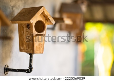 These pictures set the scenes for the birdhouses to be located in different places.