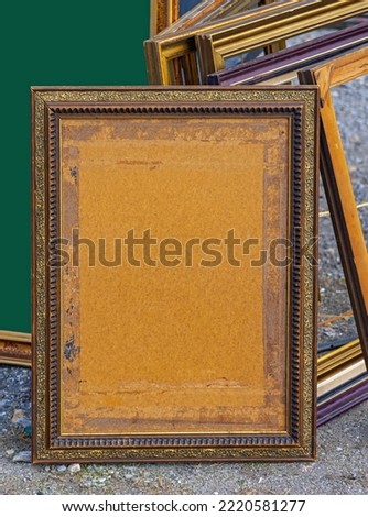 Empty old Used Gold Art Picture Frames at Antique Market